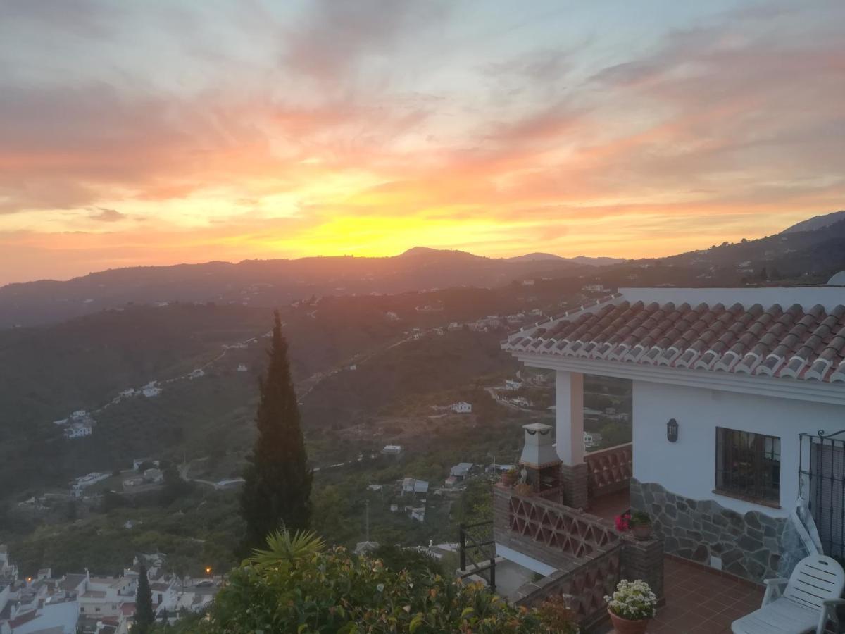 Вілла Casa Ana, Fantasticas Vistas A Frigiliana, El Mar Y La Montana Екстер'єр фото